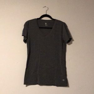 Gap work out shirt